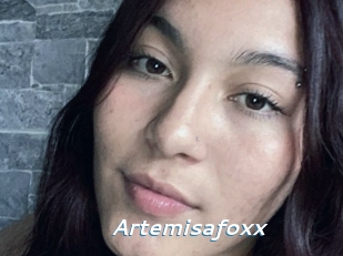 Artemisafoxx