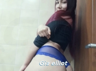 Gia_elliot