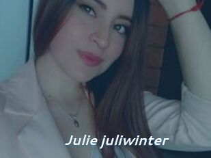 Julie_juliwinter