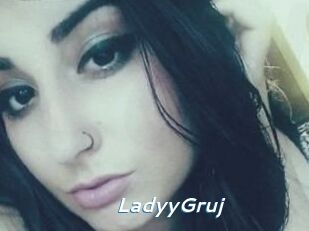 LadyyGruj