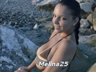 Melina25