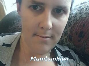 Mum_bun_kiwi