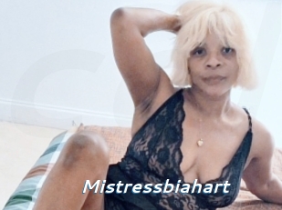 Mistressbiahart