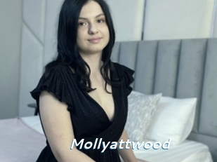 Mollyattwood