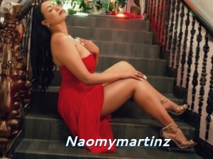 Naomymartinz