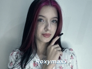 Roxymaxx