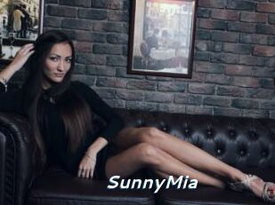 SunnyMia