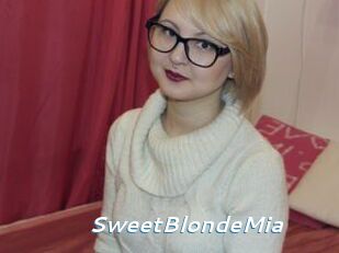 SweetBlondeMia